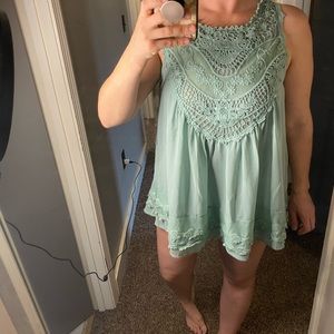 Super girly sea foam green mini